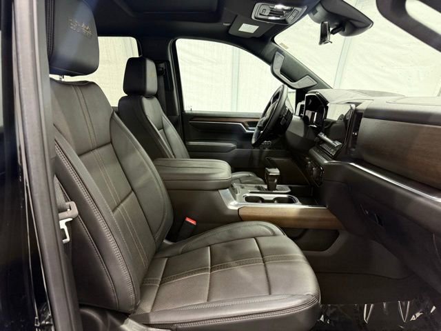 Used 2025 Chevrolet Silverado 1500 High Country w/ High Country Premium Package image 20