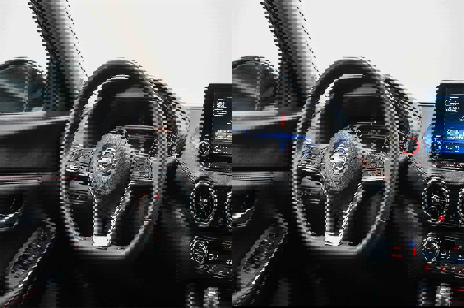 Used 2025 Nissan Sentra SR image 15