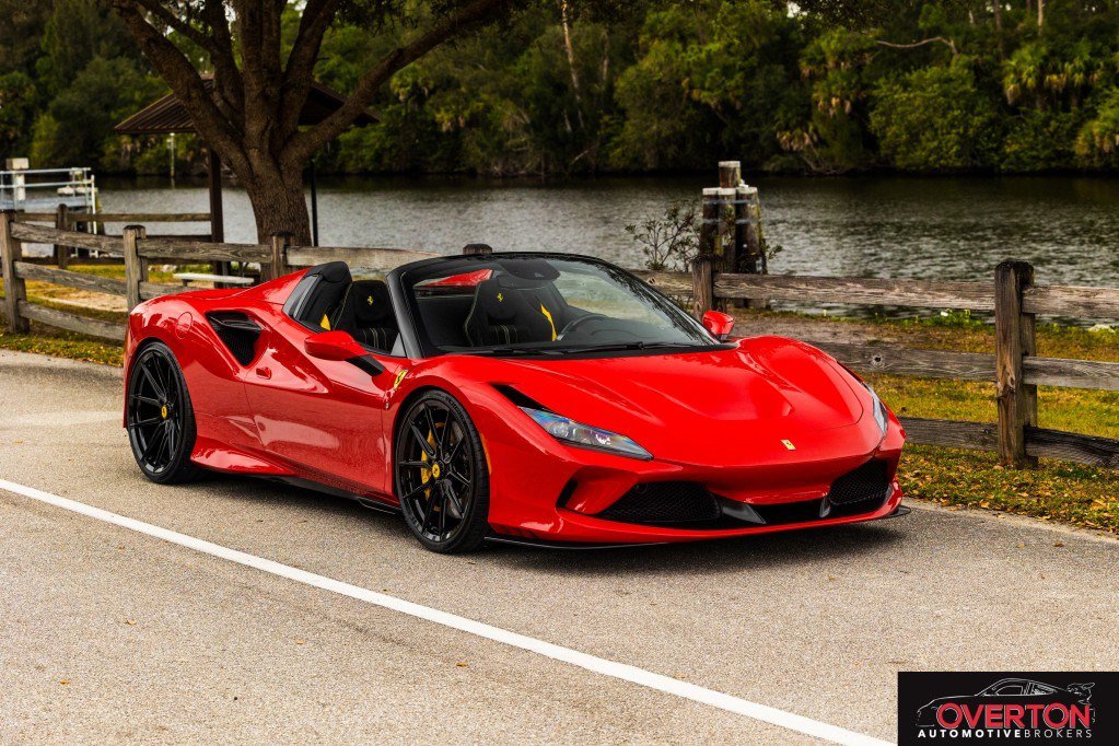 Used 2022 Ferrari F8 Tributo image 9