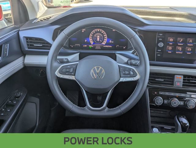 Used 2024 Volkswagen Taos SE FWD image 13