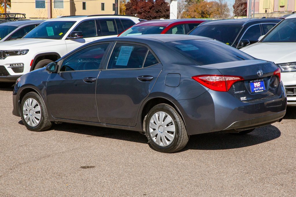 Used 2018 Toyota Corolla LE image 7