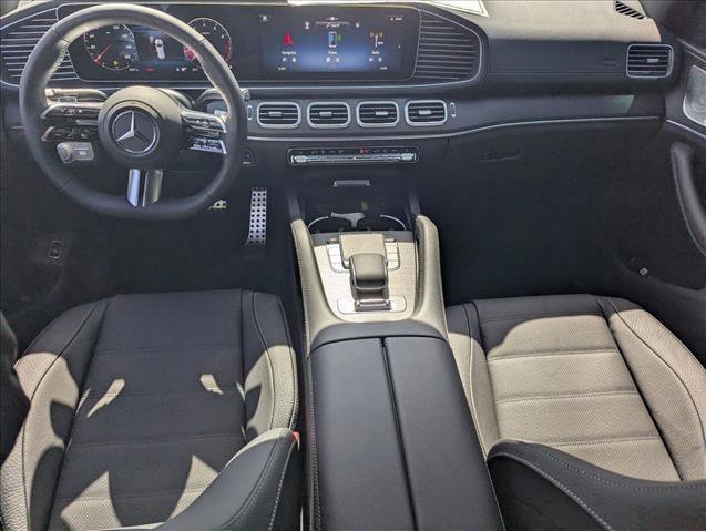 New 2026 Mercedes-Benz GLS 580 4MATIC image 14