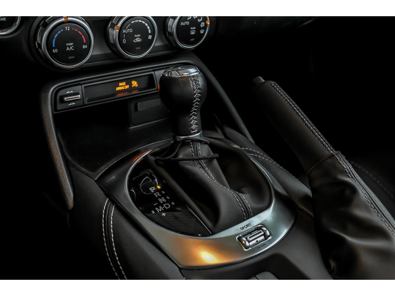 Used 2024 MAZDA MX-5 Miata RF Grand Touring RWD image 19