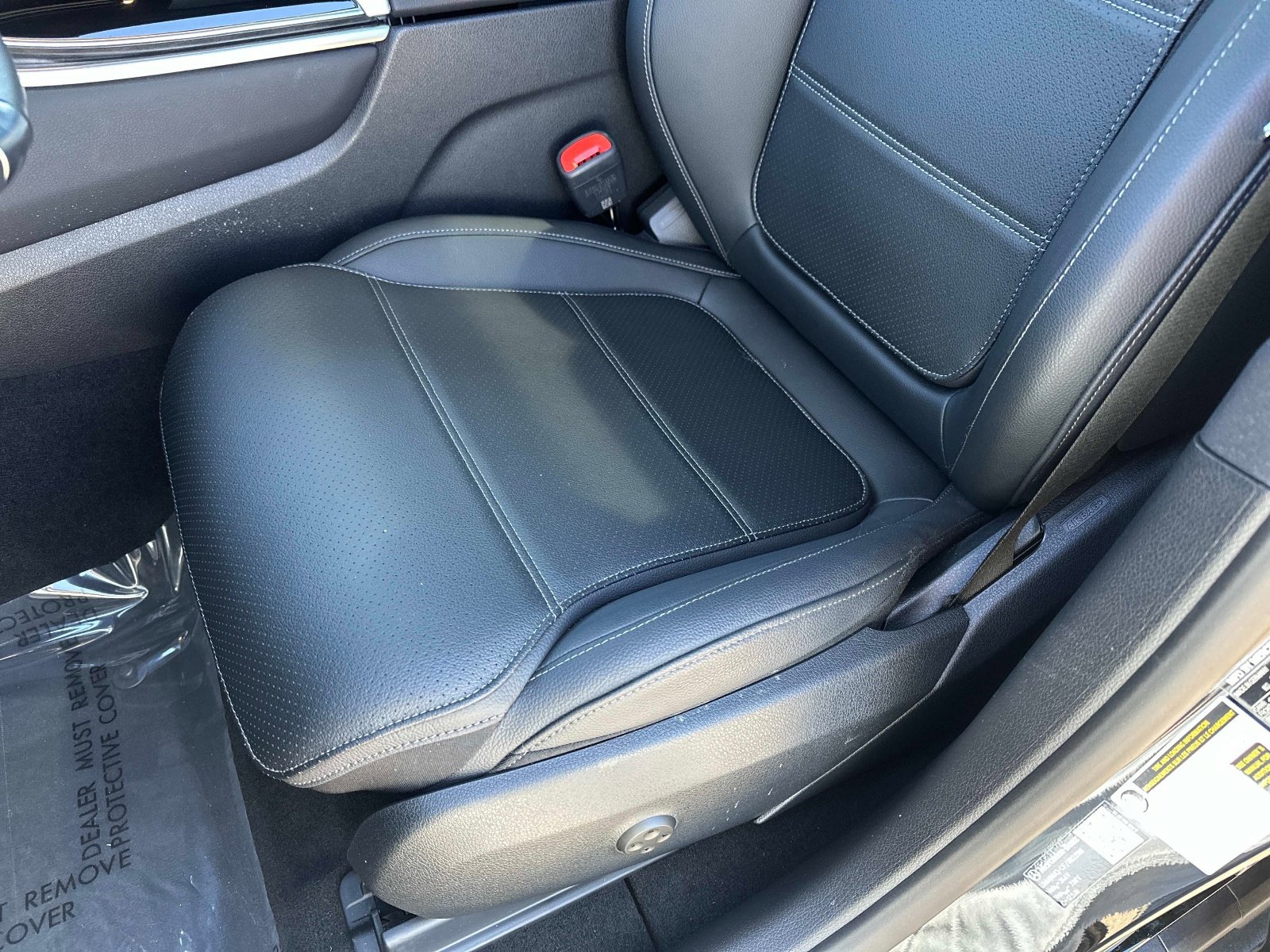 Used 2026 Mercedes-Benz GLC 300 image 18