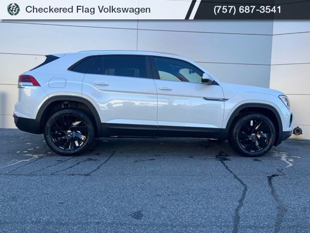 New 2026 Volkswagen Atlas SE image 3