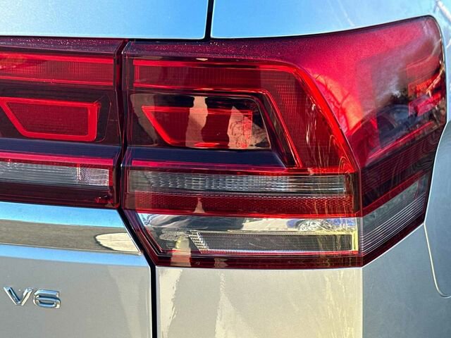 Used 2018 Volkswagen Atlas SEL image 33