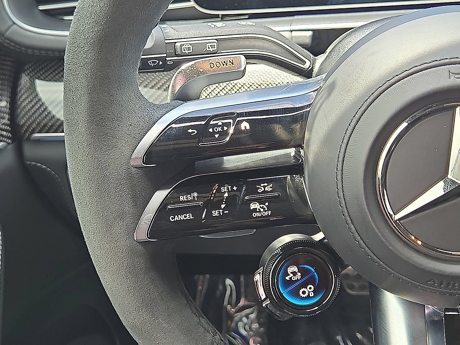 Used 2025 Mercedes-Benz GLS 63 AMG 4MATIC image 20