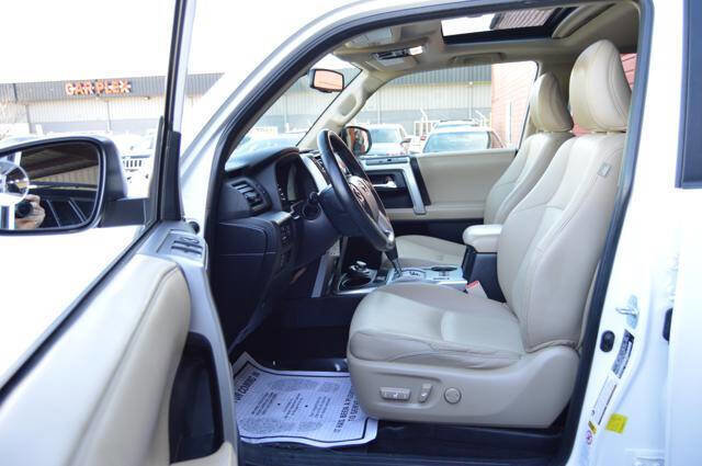 Used 2014 Toyota 4Runner SR5 Premium AWD/4WD image 11