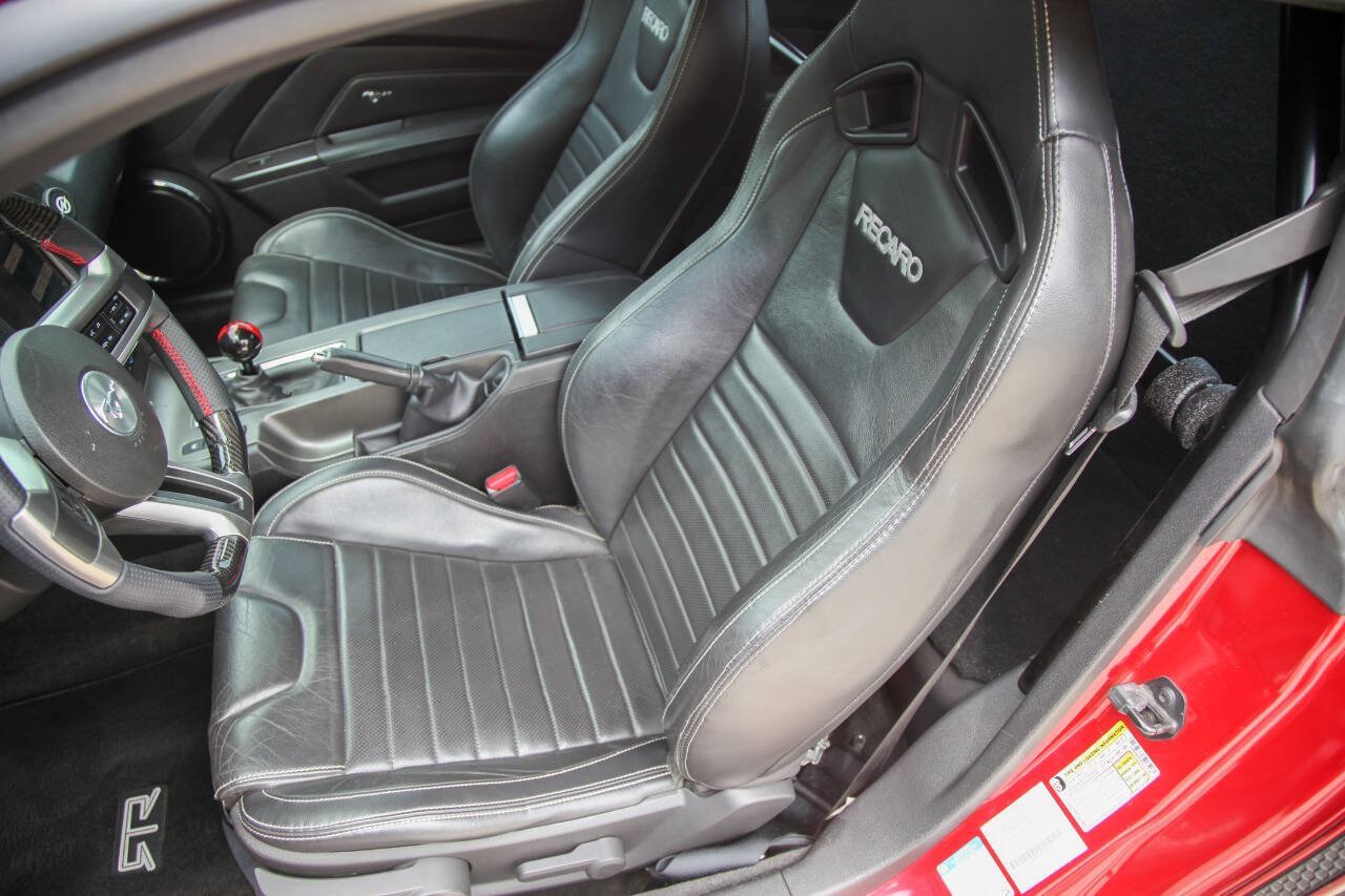 Used 2011 Ford Mustang GT Premium w/ Electronics Pkg RWD image 44