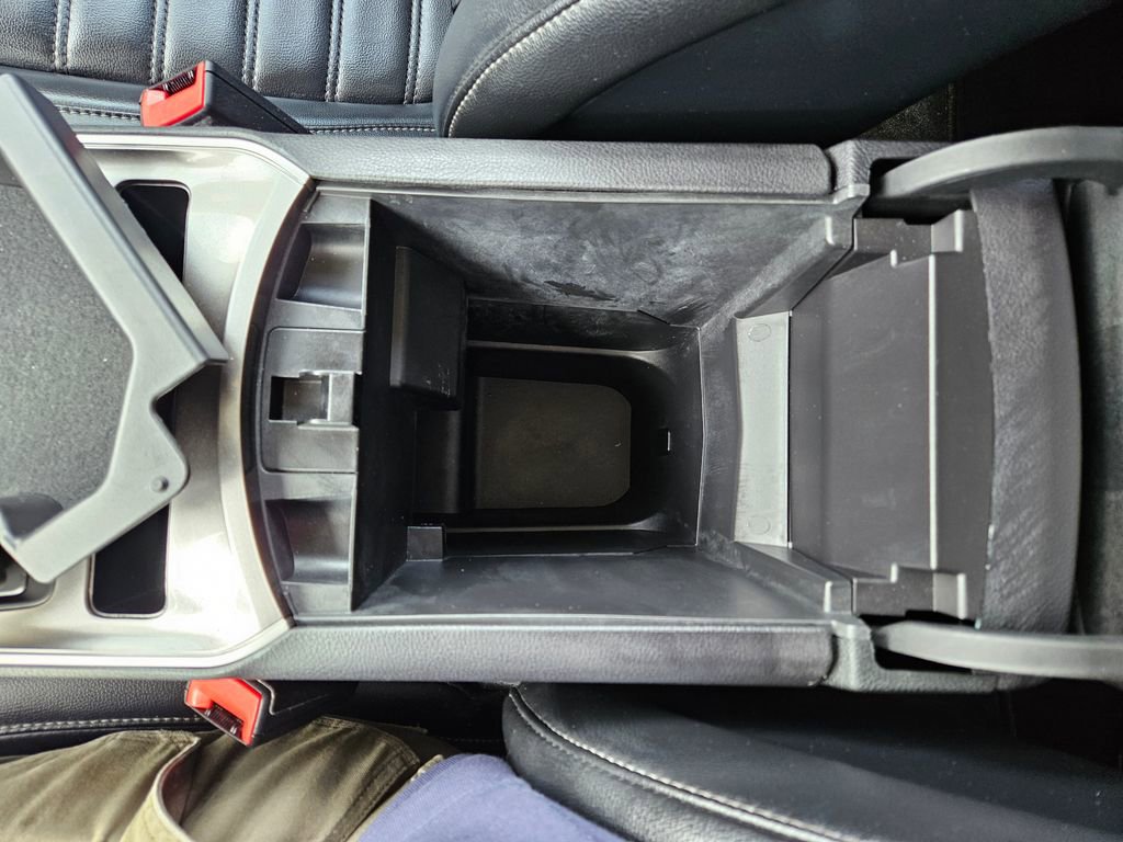 Used 2023 Ford Edge SEL w/ Convenience Package image 18