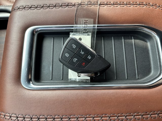 Certified 2023 GMC Yukon Denali Ultimate AWD/4WD image 41