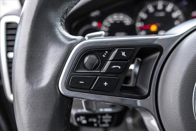 Used 2019 Porsche Cayenne S AWD/4WD image 14