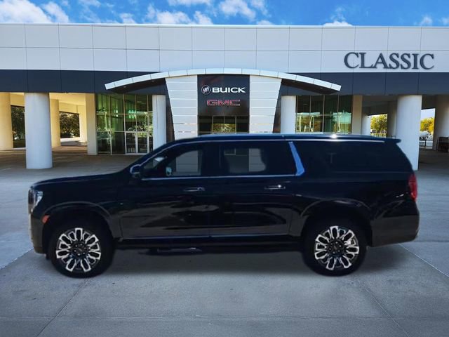 Used 2023 GMC Yukon XL Denali Ultimate image 5