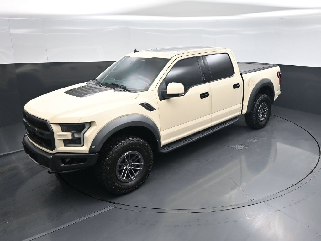 Used 2019 Ford F150 Raptor w/ Equipment Group 802A Luxury AWD/4WD image 34