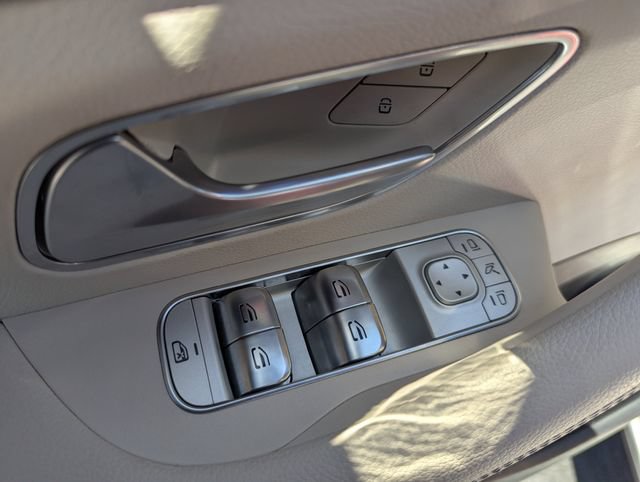 Used 2025 Mercedes-Benz GLE 450e 4MATIC image 20