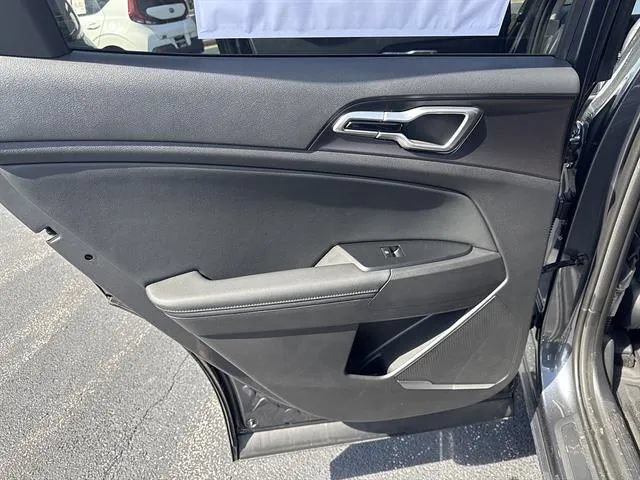 New 2026 Kia Sportage EX AWD/4WD image 13