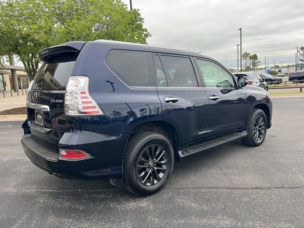 Certified 2020 Lexus GX 460 Premium w/ Premium Package AWD/4WD image 3