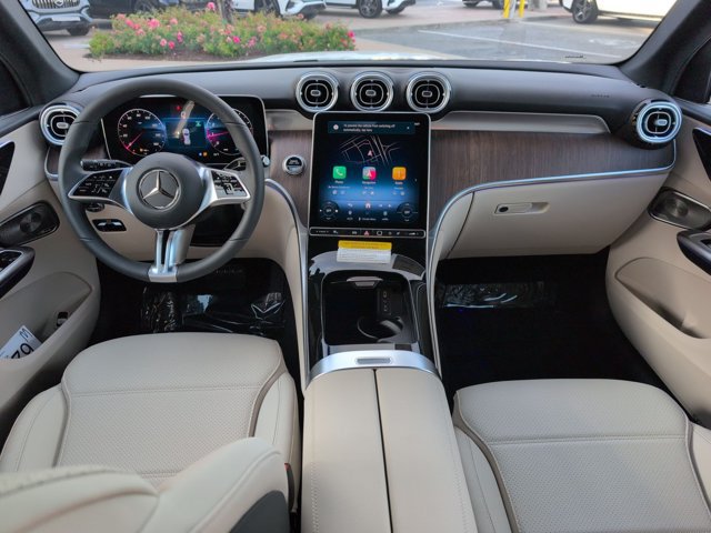 New 2026 Mercedes-Benz GLC 300 image 15