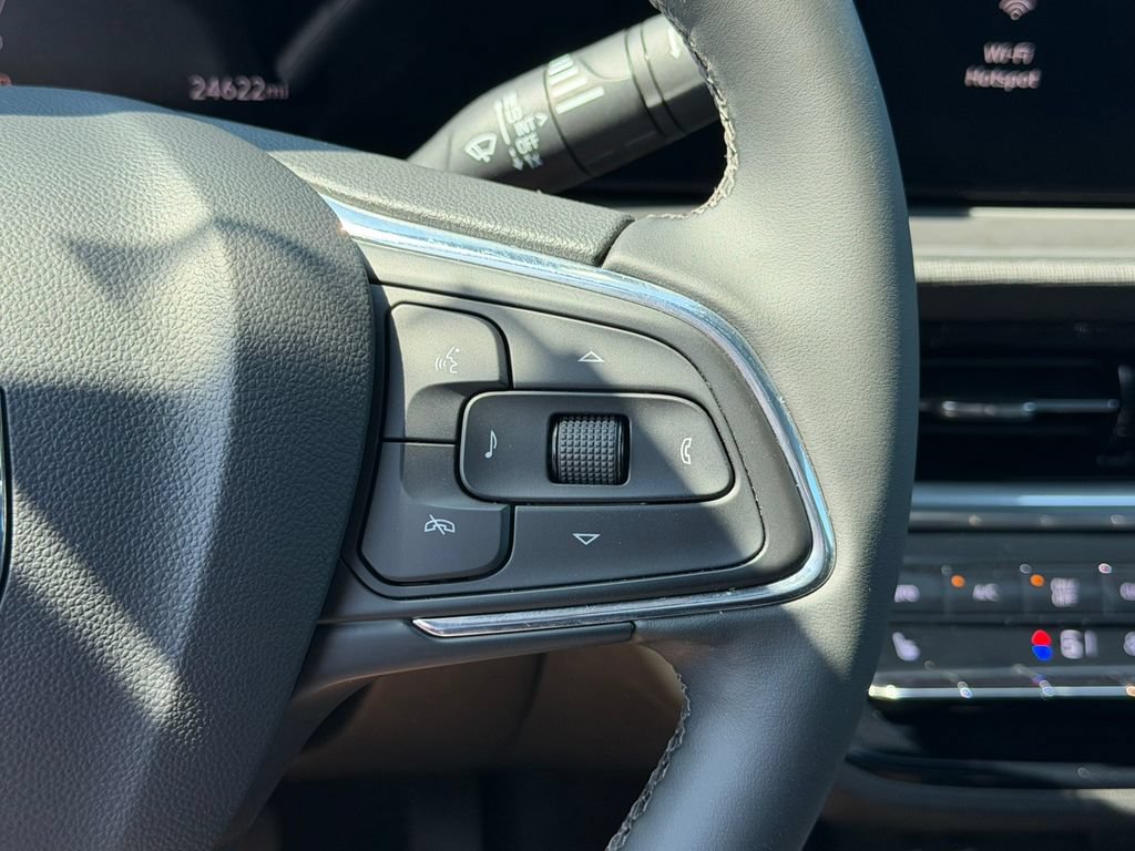 Certified 2024 Buick Envista Avenir FWD image 33