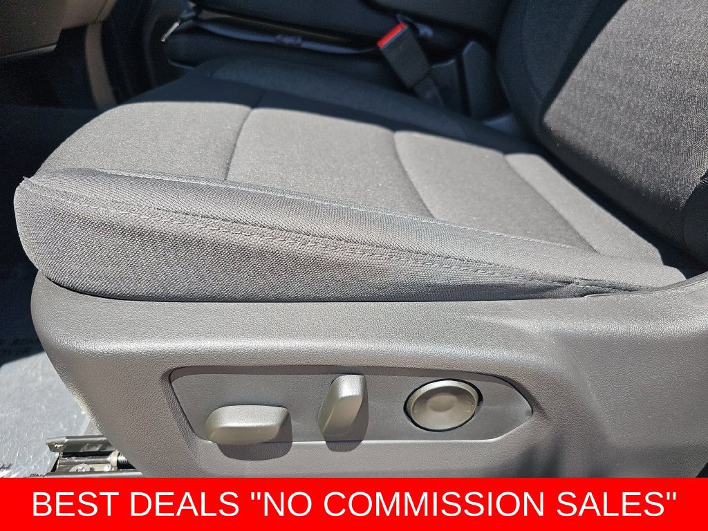 New 2026 Chevrolet Silverado 1500 Custom w/ LPO, Dark Essentials Package RWD image 28