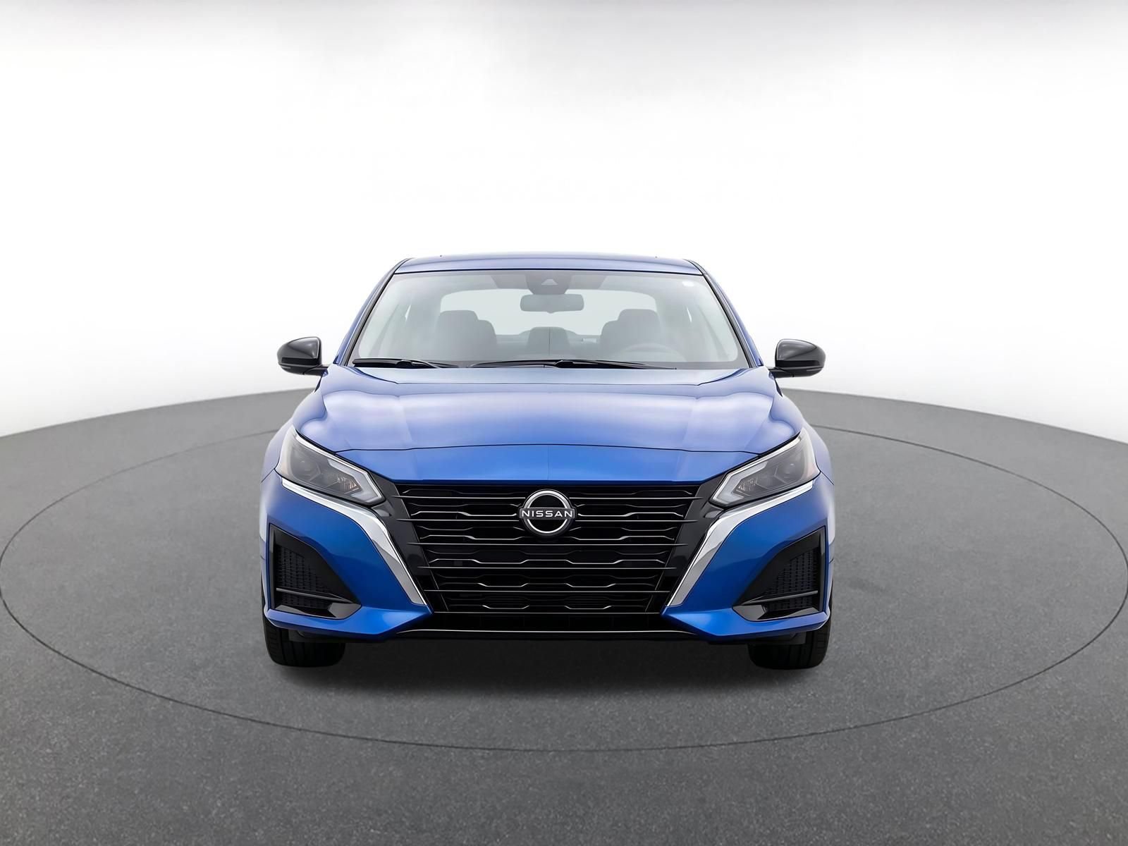 Used 2025 Nissan Altima 2.5 SV FWD video 2