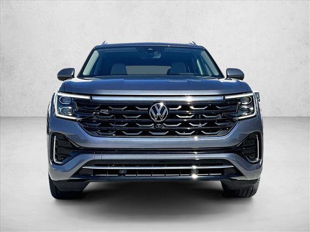 Used 2024 Volkswagen Atlas SEL Premium R-Line image 3