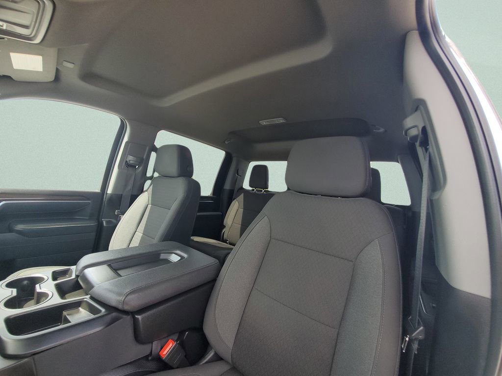 Used 2025 Chevrolet Silverado 2500 LT w/ Convenience Package image 20