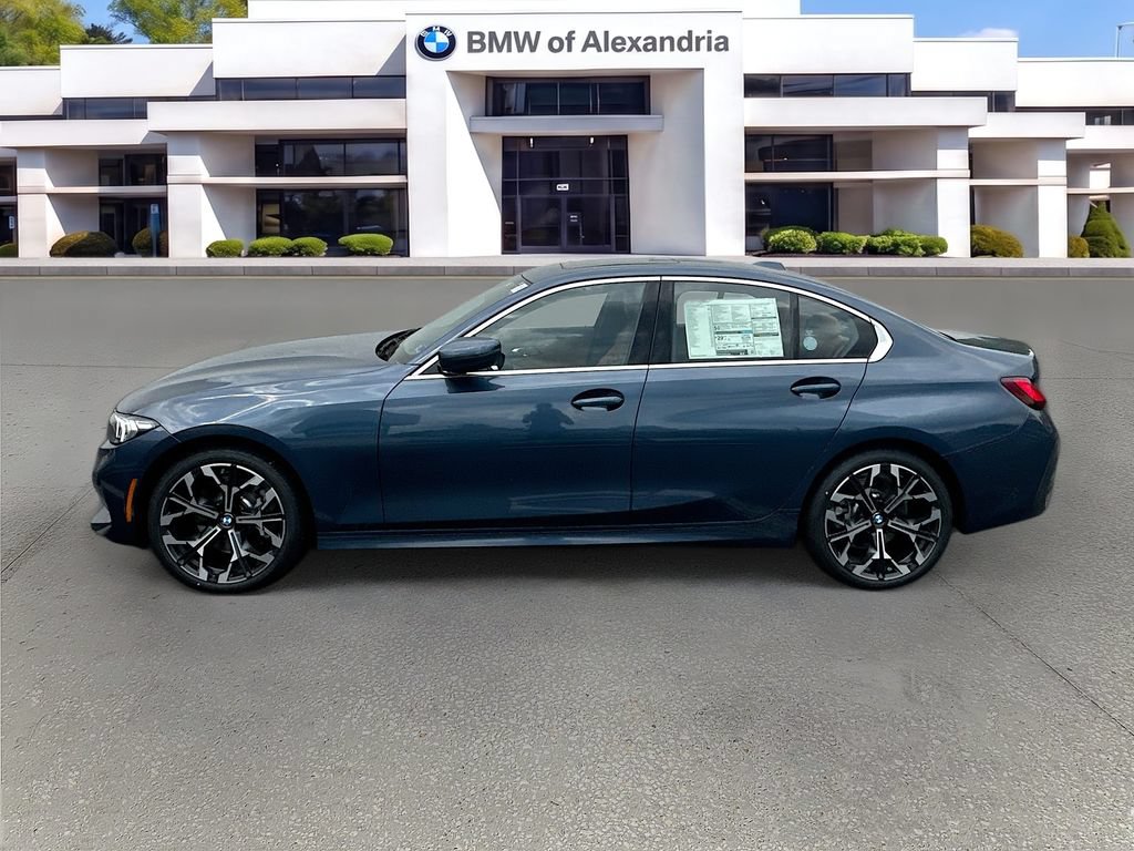 Used 2026 BMW 330i xDrive Sedan w/ Premium Package AWD/4WD image 4