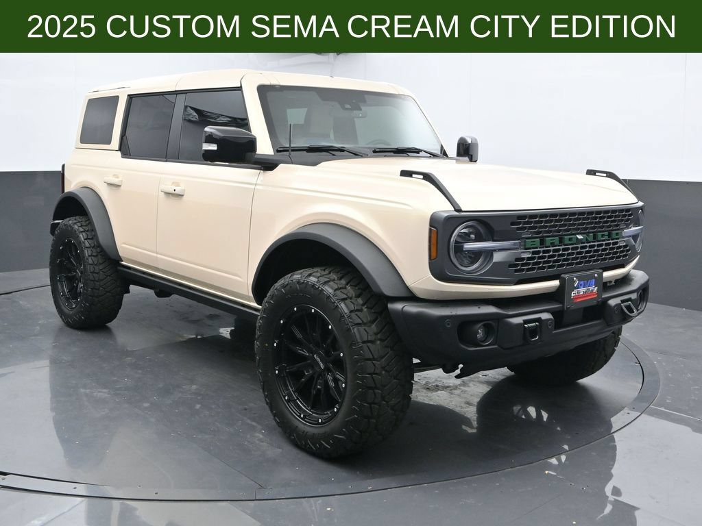 New 2025 Ford Bronco Badlands