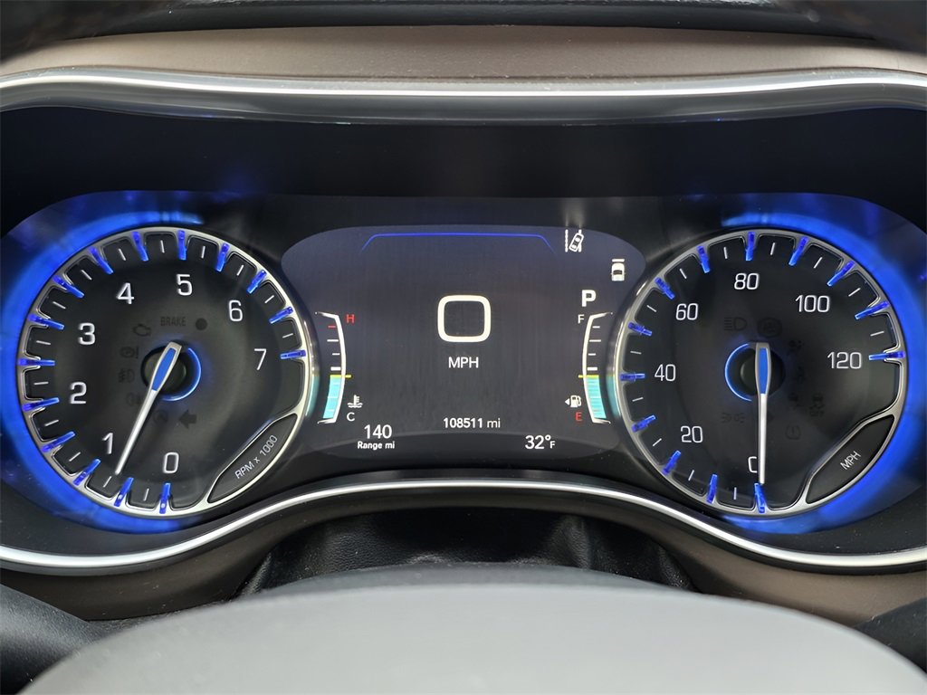 Used 2019 Chrysler Pacifica Touring-L Plus w/ Advanced Safetytec Group image 27