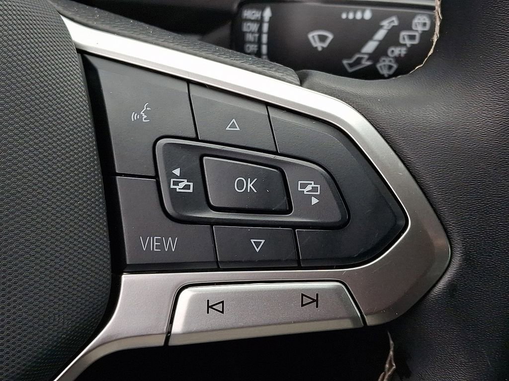 Used 2024 Volkswagen Tiguan Wolfsburg Edition image 25