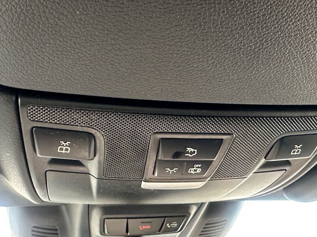 Used 2019 Mercedes-Benz E 450 4MATIC Cabriolet image 18