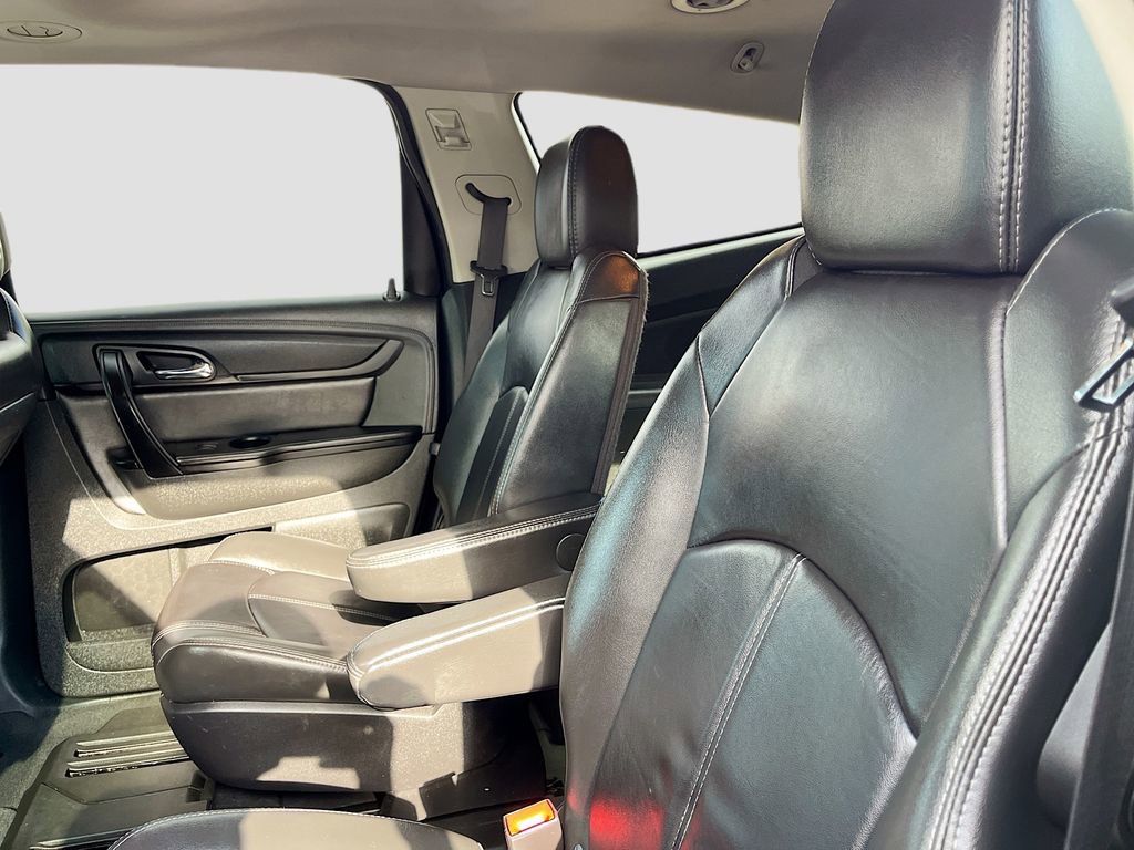 Used 2017 Chevrolet Traverse LT AWD/4WD image 25
