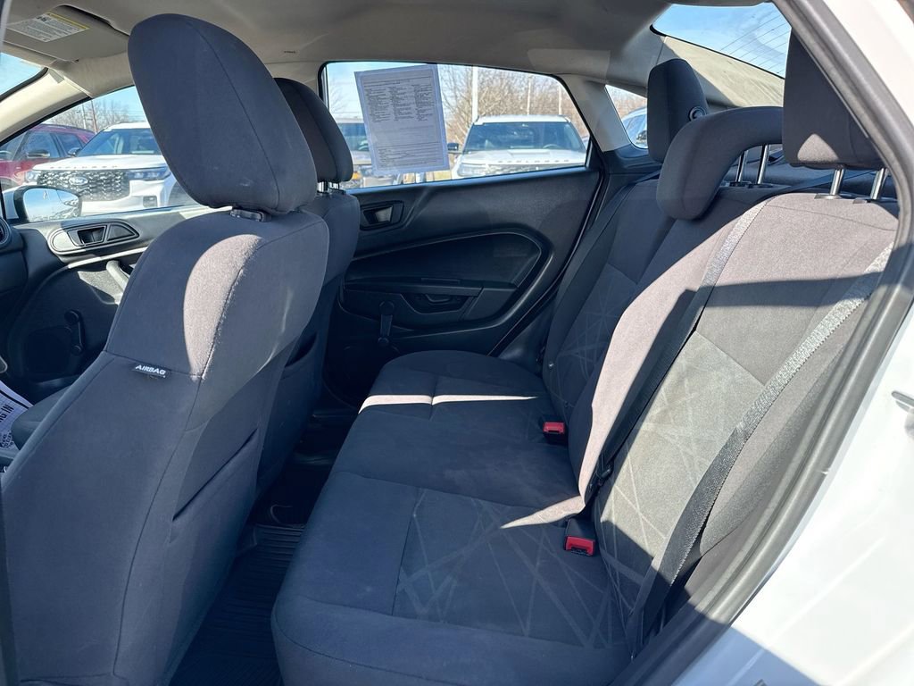 Used 2015 Ford Fiesta S image 21