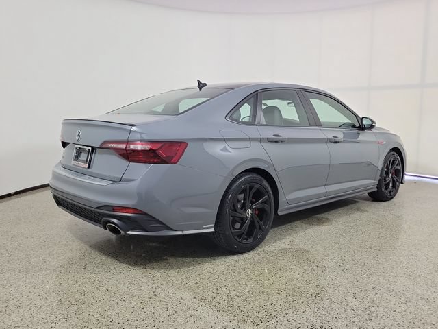 Used 2024 Volkswagen Jetta GLI Autobahn FWD image 5