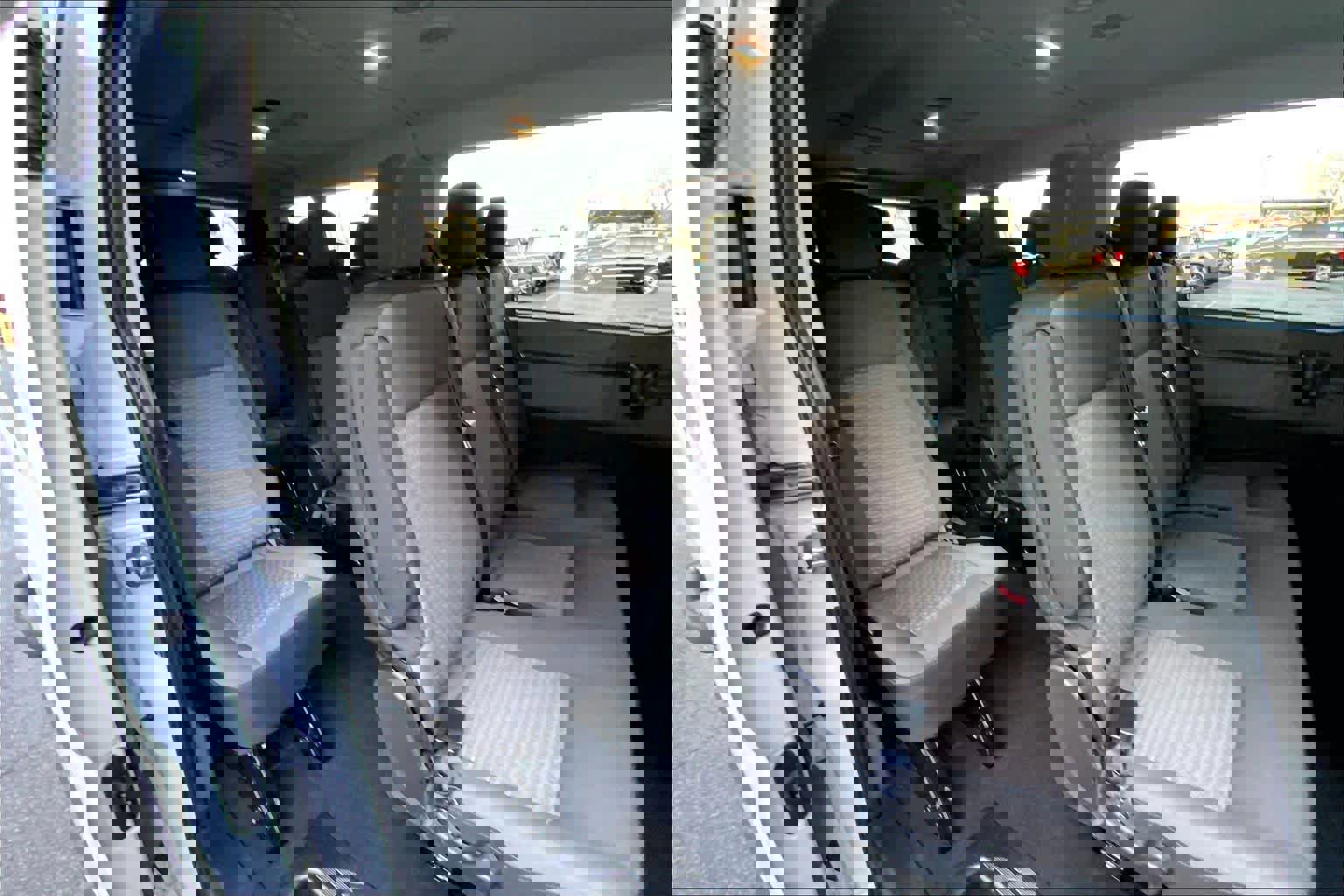 Used 2023 Ford Transit 350 XLT image 35