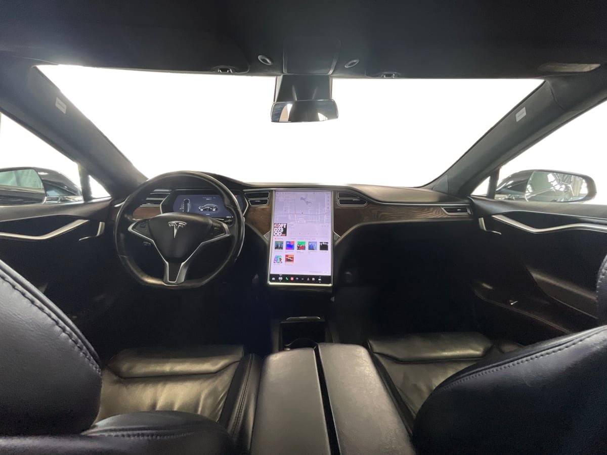 Used 2017 Tesla Model S 90D AWD/4WD image 17