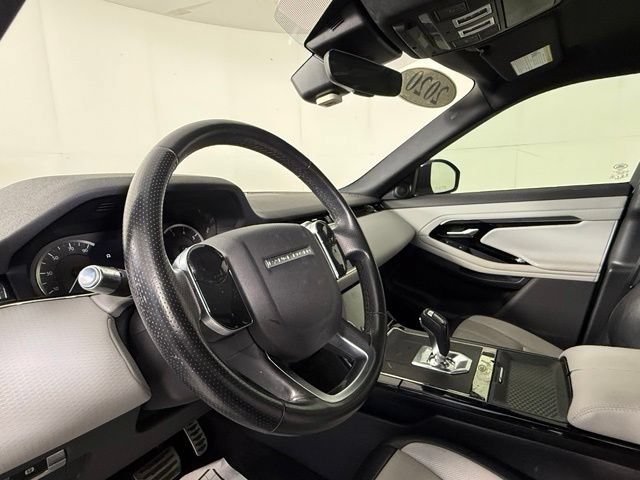 Certified 2020 Land Rover Range Rover Evoque R-Dynamic S AWD/4WD image 17