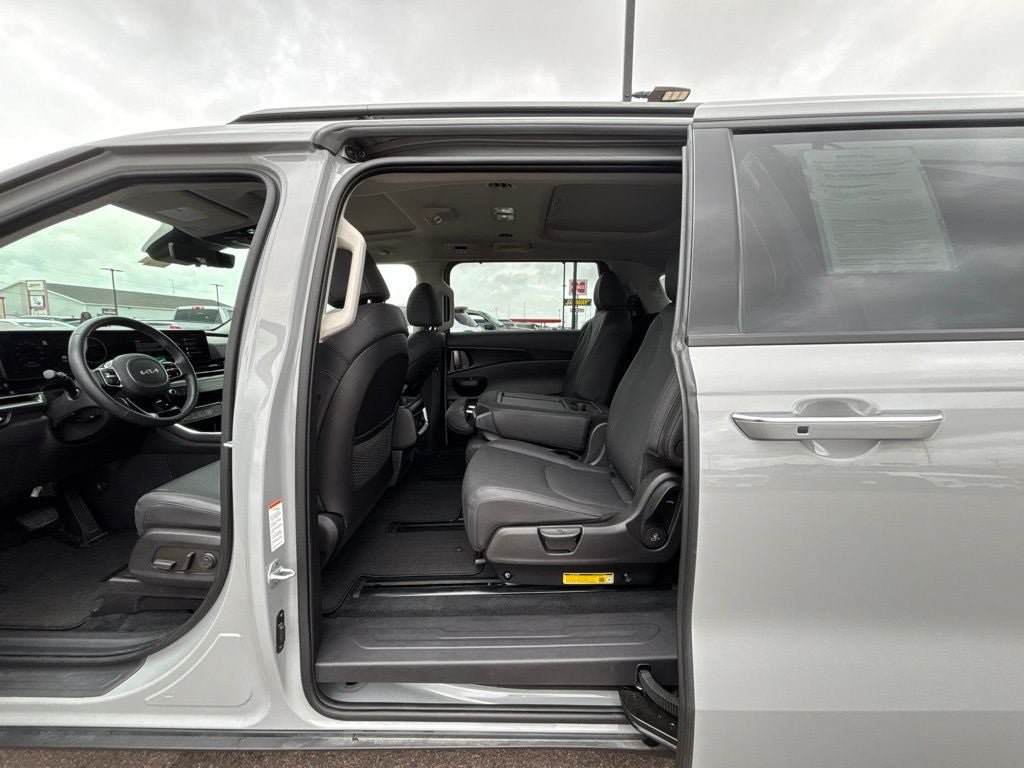 Used 2026 Kia Carnival SX Prestige FWD image 26
