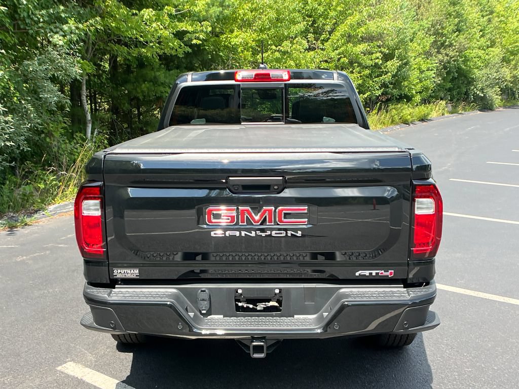 Used 2025 GMC Canyon AT4 AWD/4WD image 4