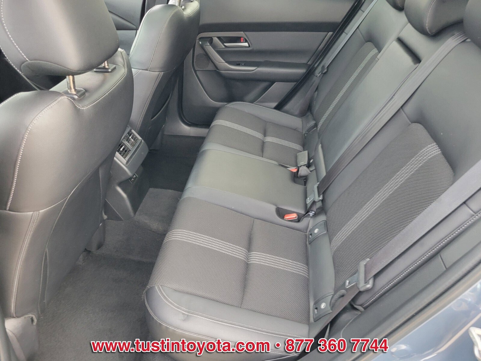 Used 2023 MAZDA CX-50 2.5 S w/ Cargo Package image 11