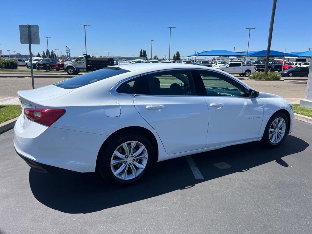 Used 2023 Chevrolet Malibu LT FWD image 17