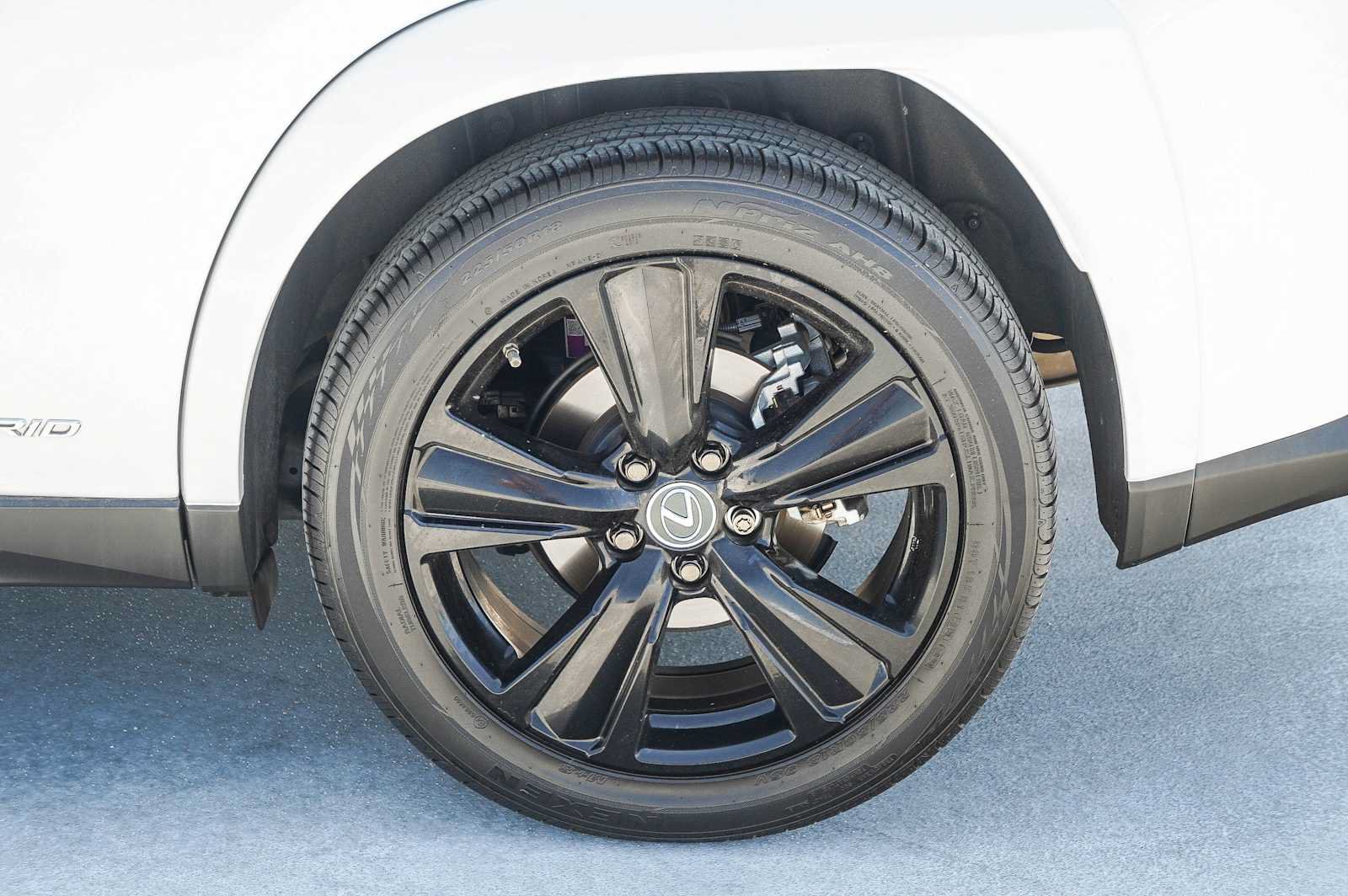 Used 2021 Lexus UX 250h w/ Premium Package AWD/4WD image 12