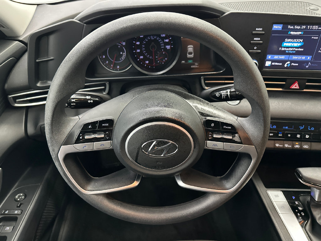 Used 2021 Hyundai Elantra SEL FWD image 20
