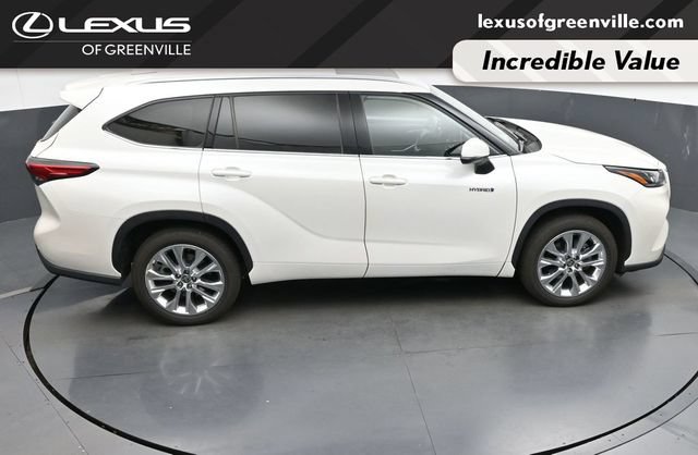Used 2021 Toyota Highlander Limited FWD image 45