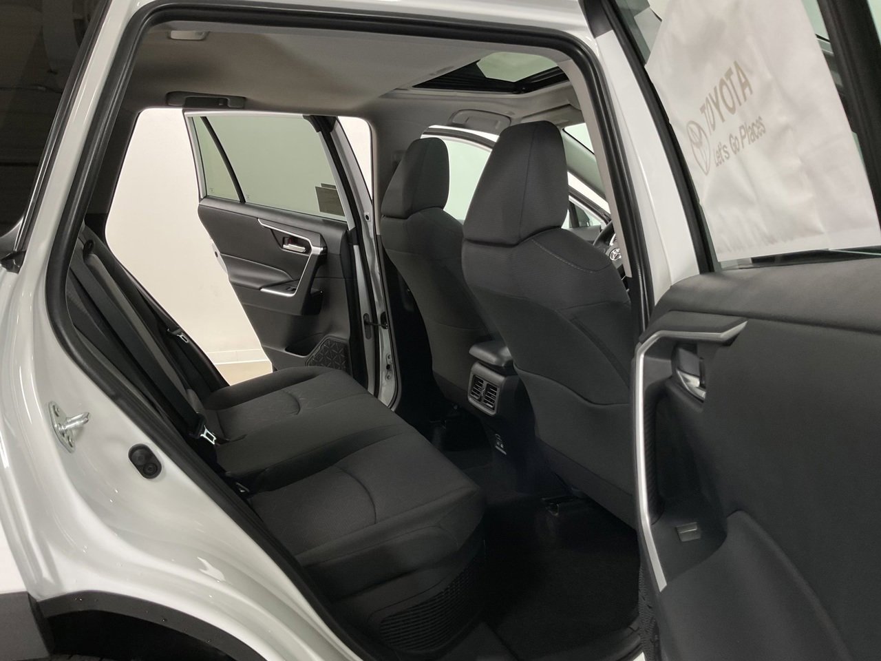 New 2025 Toyota RAV4 XLE image 18