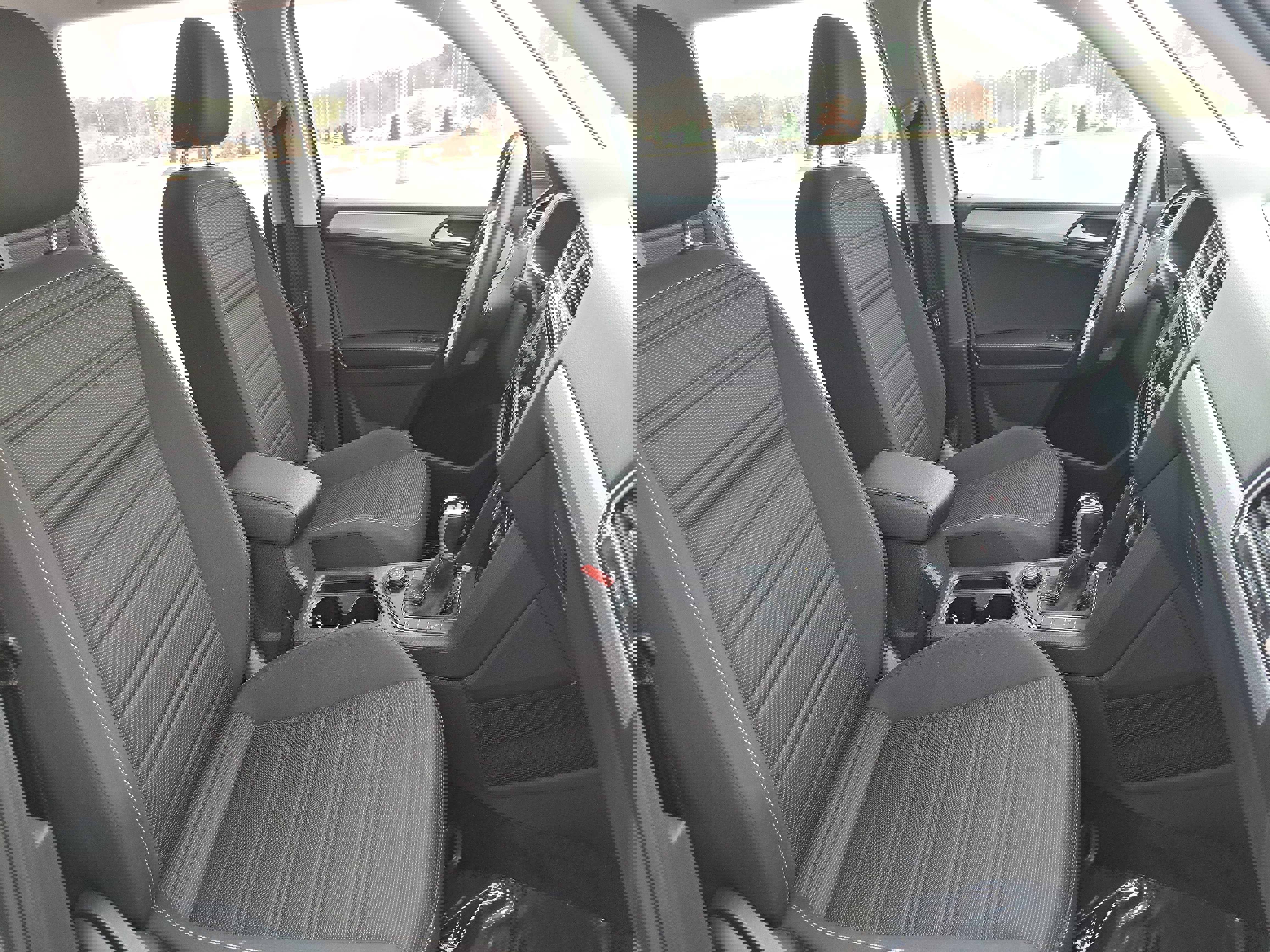 Certified 2024 Volkswagen Tiguan S image 10