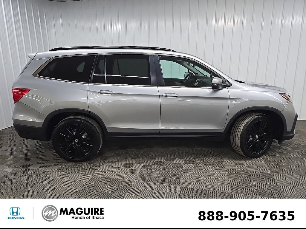 Used 2022 Honda Pilot Special Edition image 2