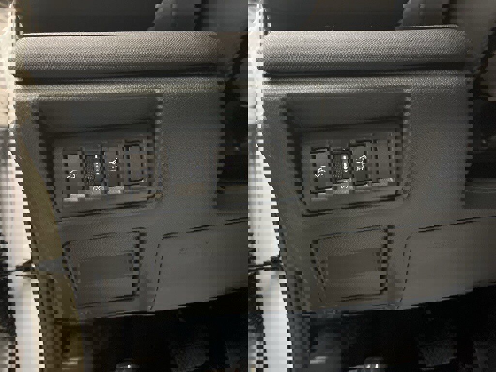 Certified 2025 Subaru Outback Premium w/ Popular Package #1A image 12