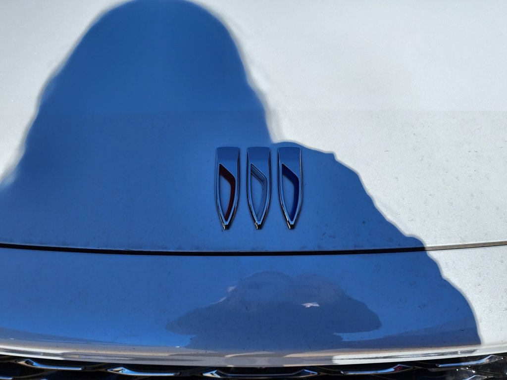 New 2026 Buick Envision Avenir image 10